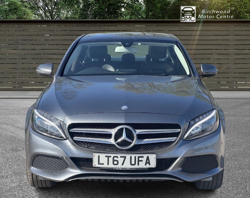 Used Mercedes-Benz C Class 2017 for sale - 77638163: Photo 2