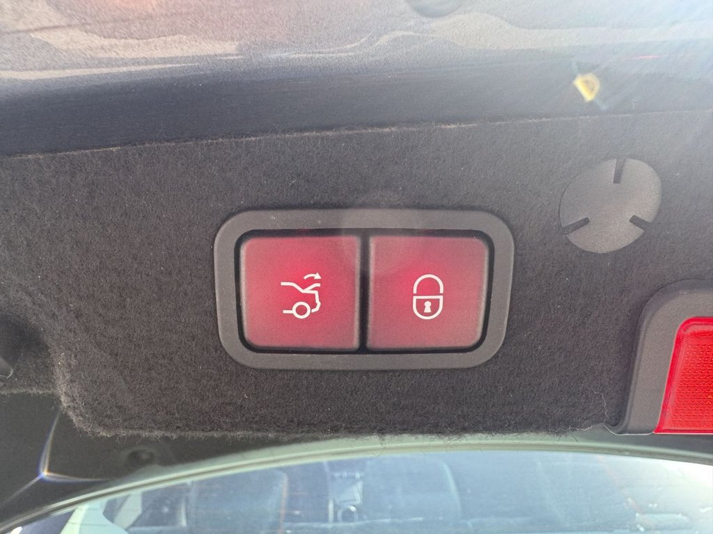 Used Mercedes-Benz C Class 2017 for sale - 77638163: Photo 32