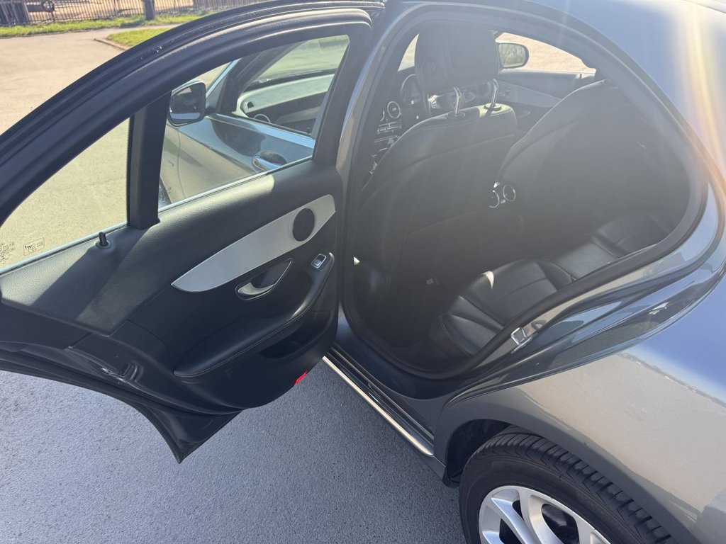 Used Mercedes-Benz C Class 2017 for sale - 77638163: Photo 34