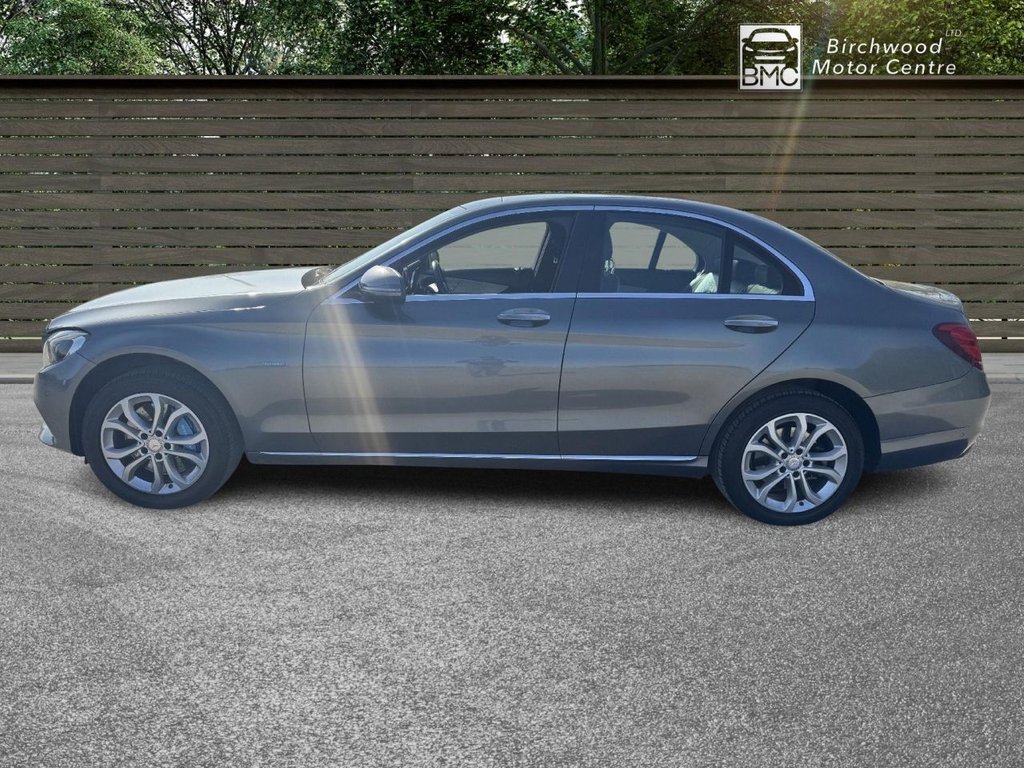 Used Mercedes-Benz C Class 2017 for sale - 77638163: Photo 4