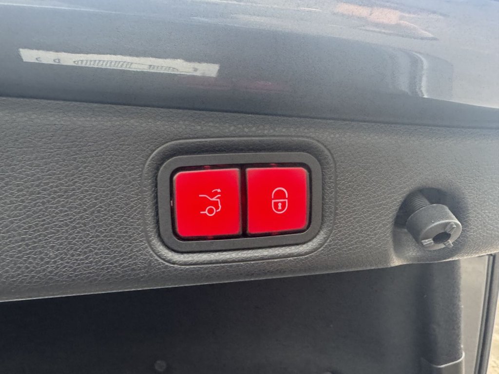 Used Mercedes-Benz E Class 2022 for sale - 77165928: Photo 32