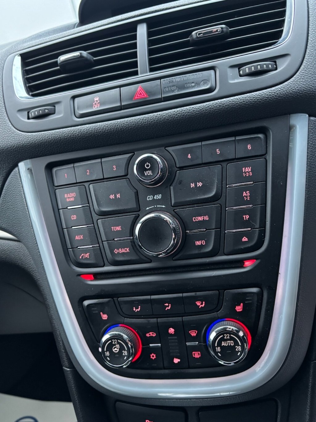 Used Vauxhall Mokka 2015 for sale - 77643018: Photo 37