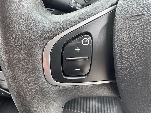 Used Renault Captur 2018 for sale - 75411409: Photo 50