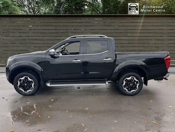 Used Nissan Navara 2019 for sale - 76345776: Photo