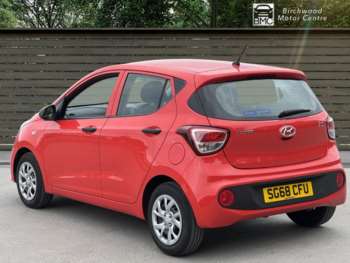 Used Hyundai i10 2018 for sale - 74685069: Photo