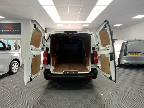 Used Vauxhall Vivaro 2021 for sale - 74367643: Photo 14