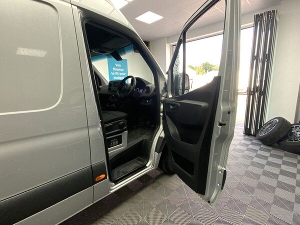 Used Mercedes-Benz Sprinter 2021 for sale - 70150928: Photo 36