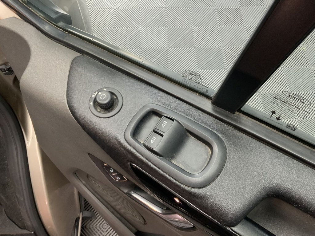 Used Ford Transit Custom 2022 for sale - 76386652: Photo 29
