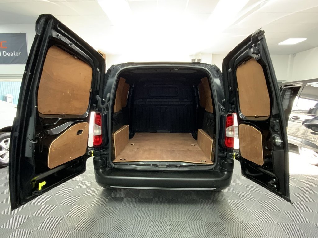 Used Toyota ProAce 2022 for sale - 77369933: Photo 14