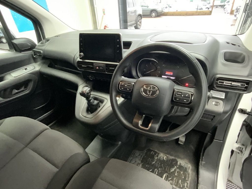 Used Toyota ProAce 2022 for sale - 76900507: Photo 11