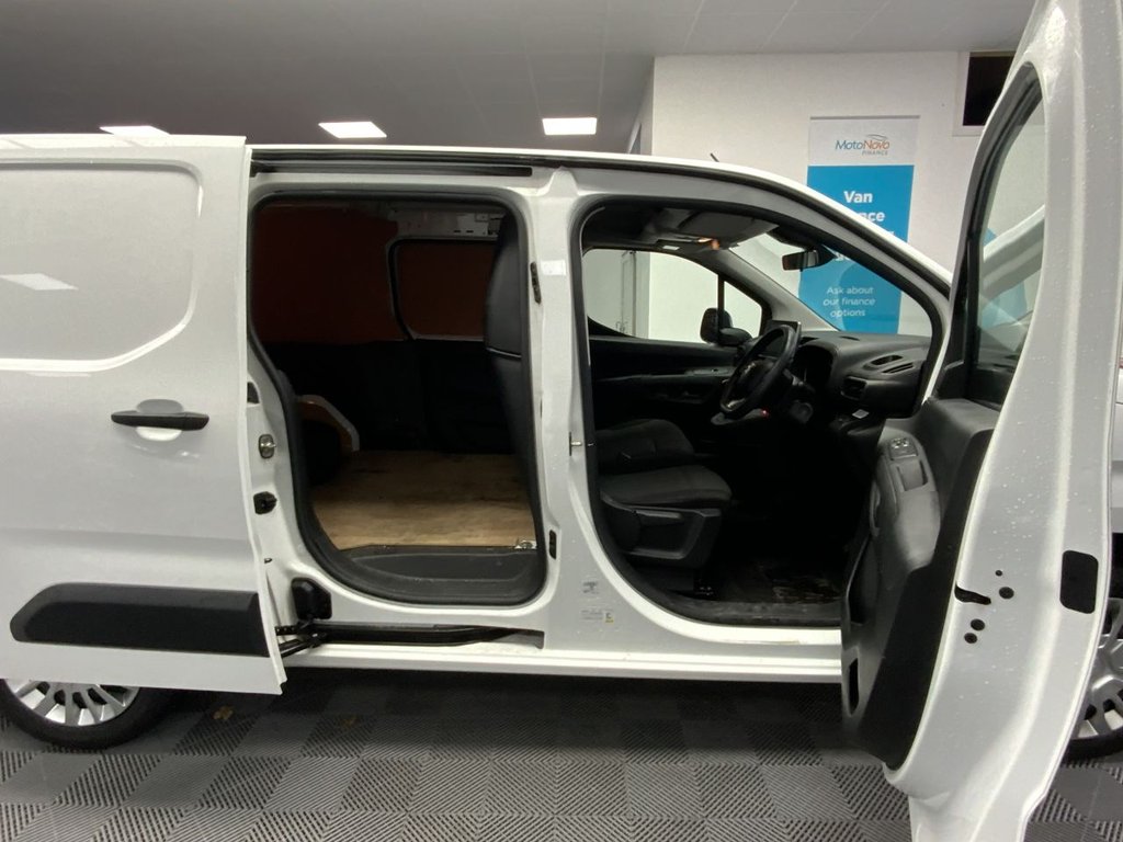 Used Toyota ProAce 2022 for sale - 76900507: Photo 12