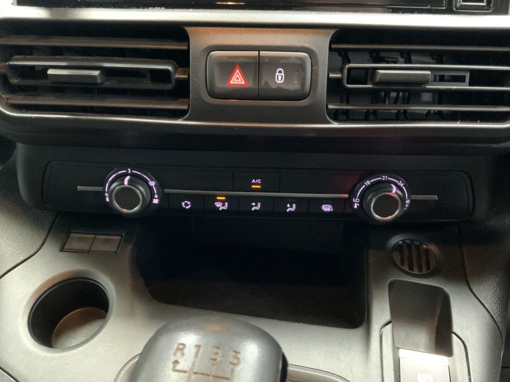 Used Toyota ProAce 2022 for sale - 76900507: Photo 21