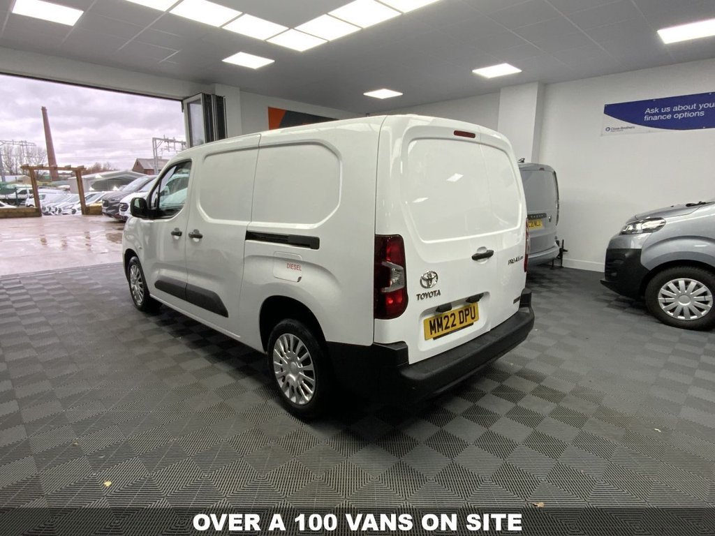 Used Toyota ProAce 2022 for sale - 76900507: Photo 4