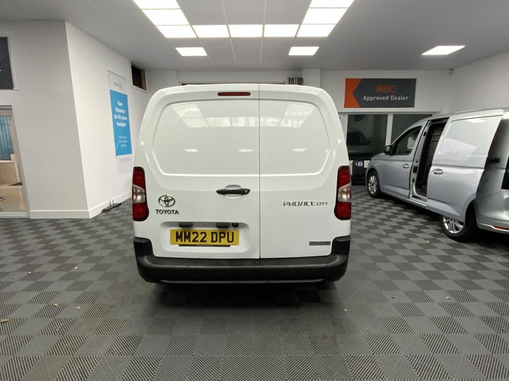 Used Toyota ProAce 2022 for sale - 76900507: Photo 6