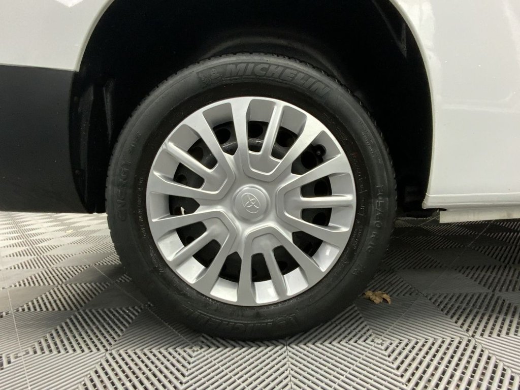 Used Toyota ProAce 2022 for sale - 76900507: Photo 8