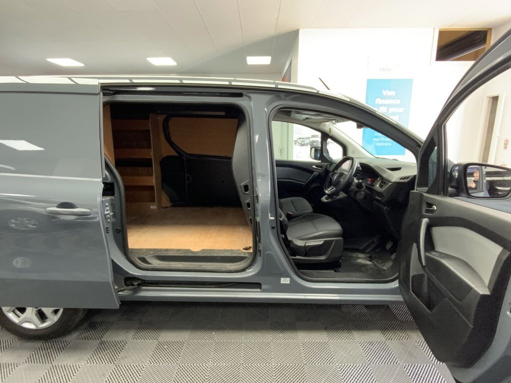 Used Renault Kangoo 2024 for sale - 77936637: Photo 23