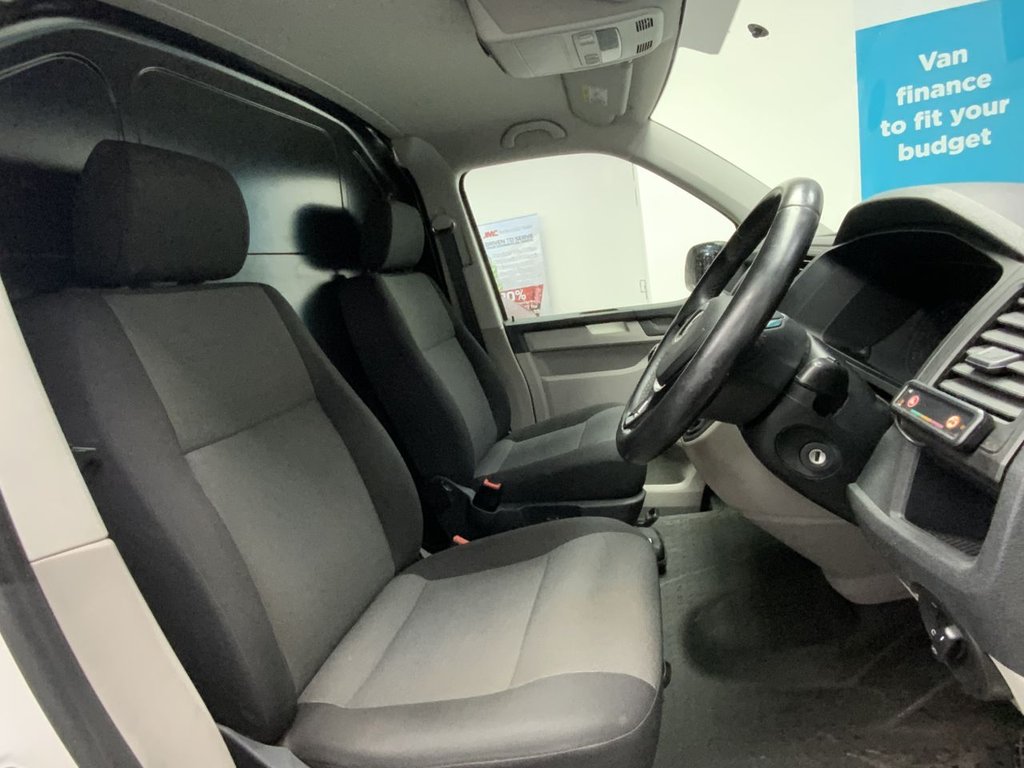 Used Volkswagen Transporter 2019 for sale - 76821119: Photo 16
