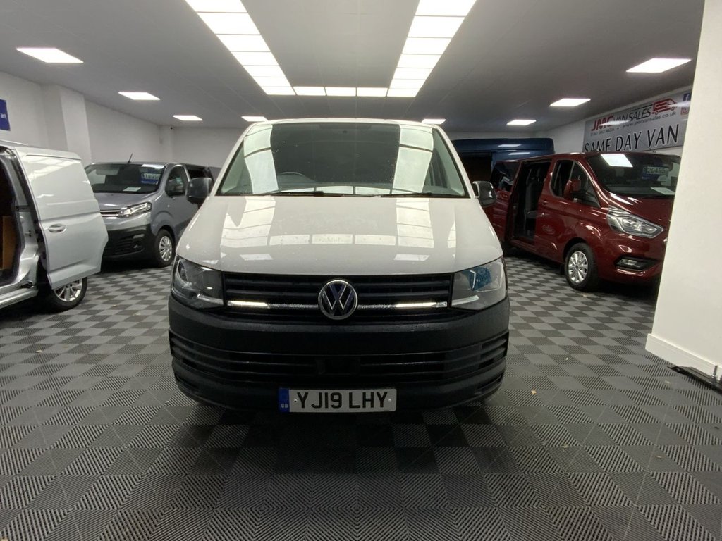 Used Volkswagen Transporter 2019 for sale - 76821119: Photo 2