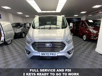 Used Ford Tourneo Custom 2020 for sale - 76686380: Photo