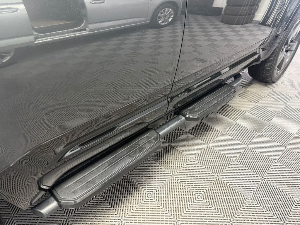 Used Land Rover Defender 2024 for sale - 76559220: Photo 17