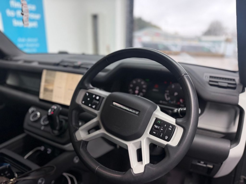 Used Land Rover Defender 2024 for sale - 76559220: Photo 18