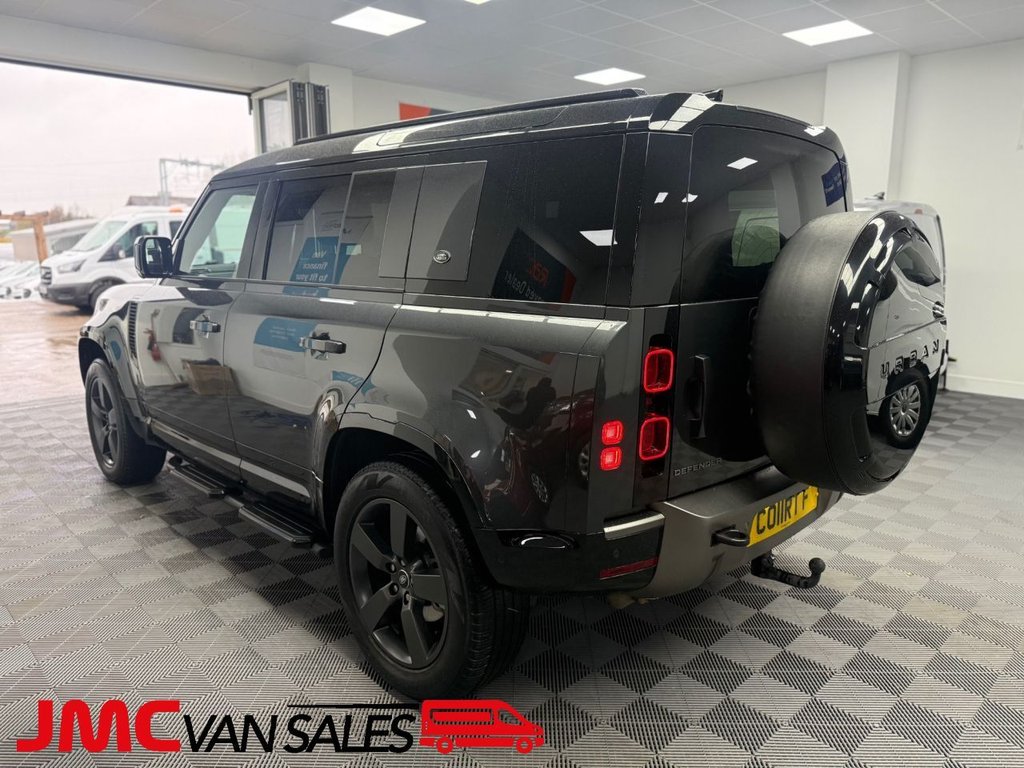 Used Land Rover Defender 2024 for sale - 76559220: Photo 4