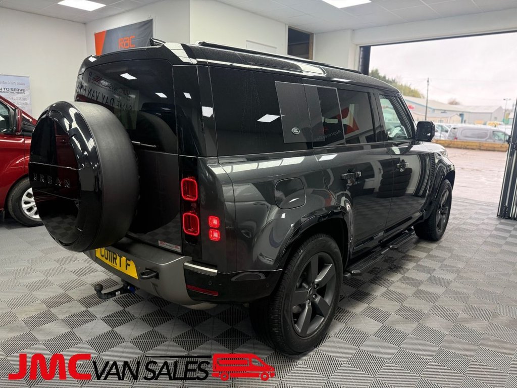 Used Land Rover Defender 2024 for sale - 76559220: Photo 5