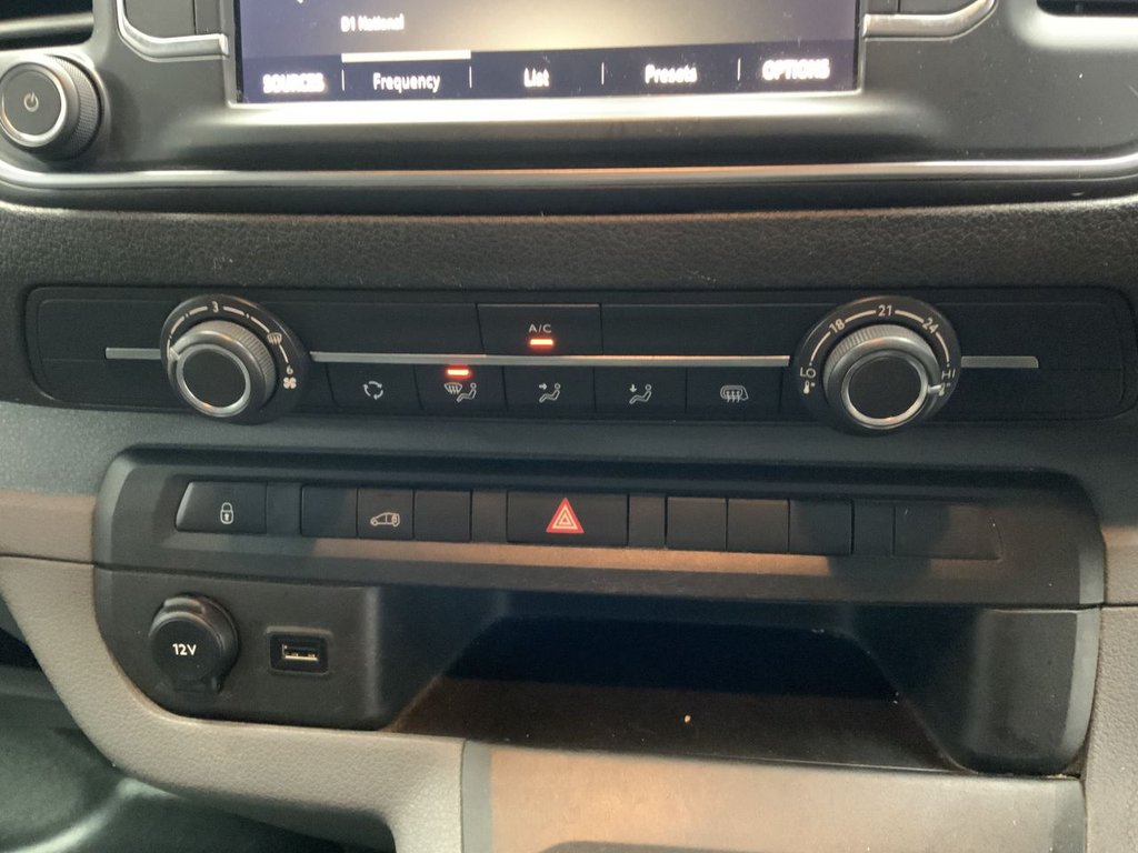 Used Vauxhall Vivaro 2021 for sale - 76821136: Photo 20