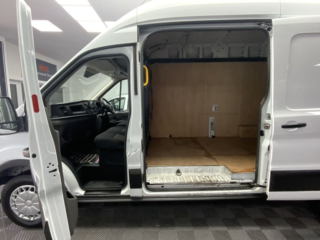 Used Ford Transit 2022 for sale - 75320717: Photo 42
