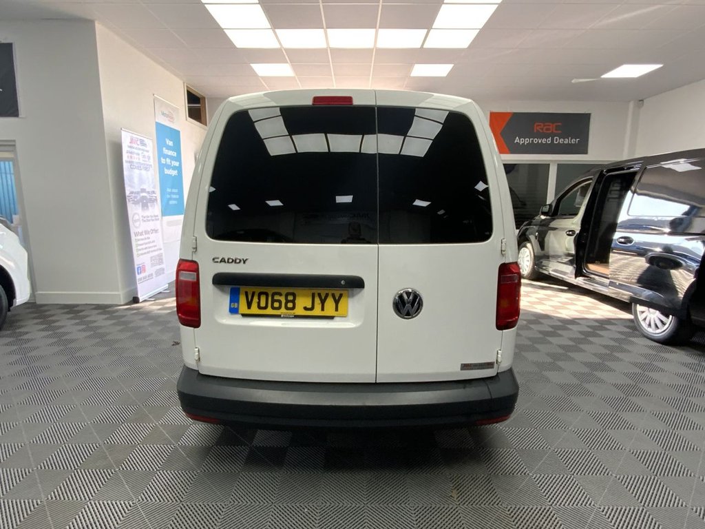 Used Volkswagen Caddy Maxi 2018 for sale - 77748987: Photo 22