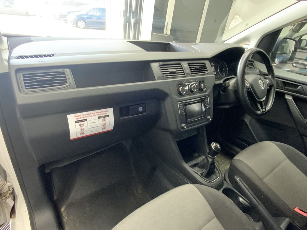 Used Volkswagen Caddy Maxi 2018 for sale - 77748987: Photo 9