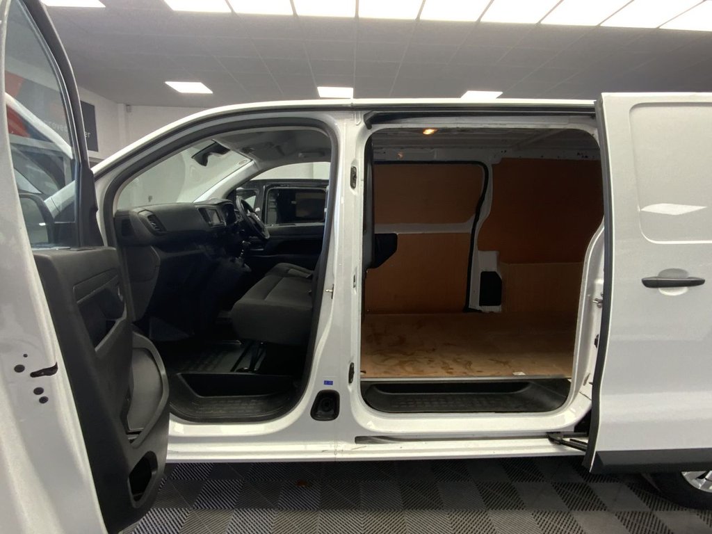 Used Vauxhall Vivaro 2023 for sale - 77734039: Photo 13