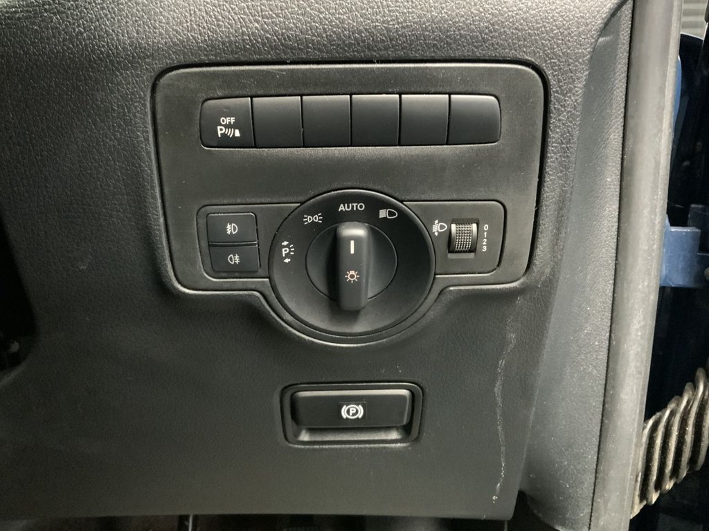 Used Mercedes-Benz Vito 2021 for sale - 77990901: Photo 23