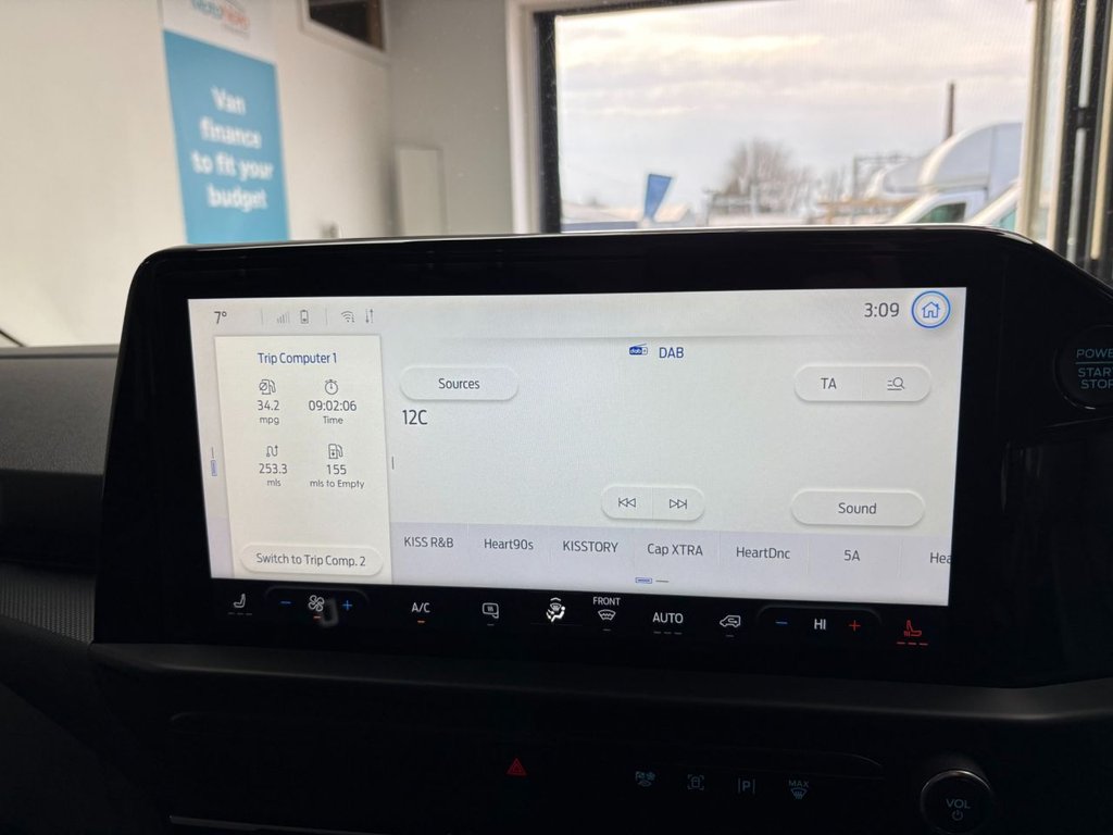 Used Ford Transit Custom 2024 for sale - 77620874: Photo 24