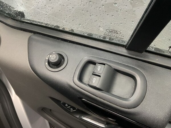 Used Ford Transit Custom 2022 for sale - 74065849: Photo 32