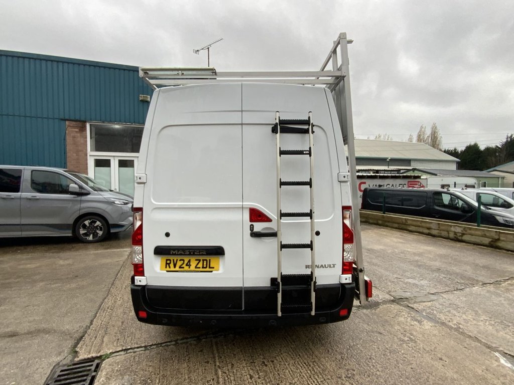 Used Renault Master 2024 for sale - 76470495: Photo 15