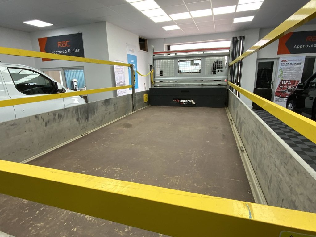 Used Isuzu Other 2023 for sale - 77904663: Photo 17