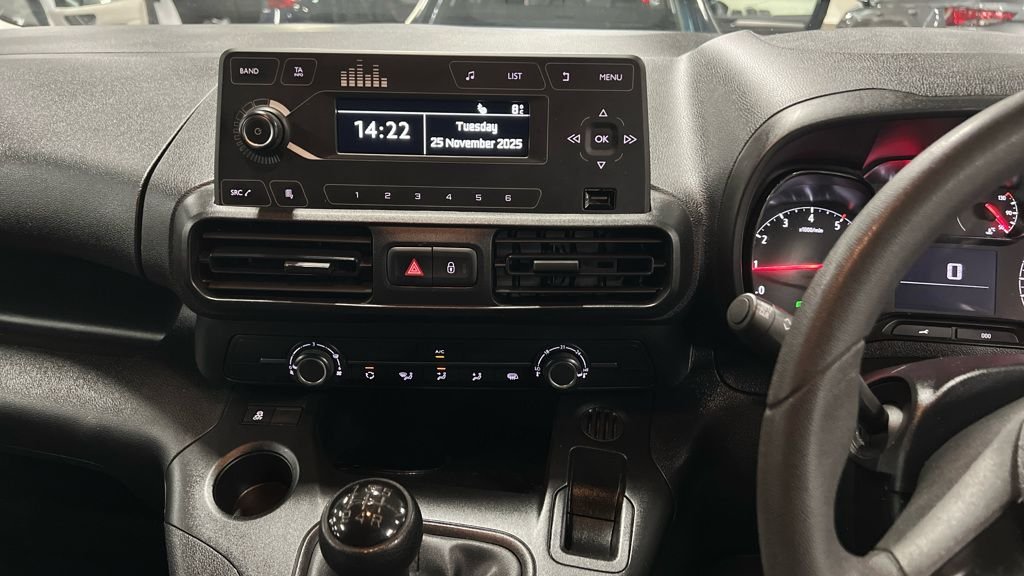 Used Vauxhall Combo 2021 for sale - 76820970: Photo 14