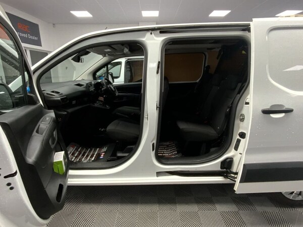Used Vauxhall Combo 2020 for sale - 75572982: Photo 28