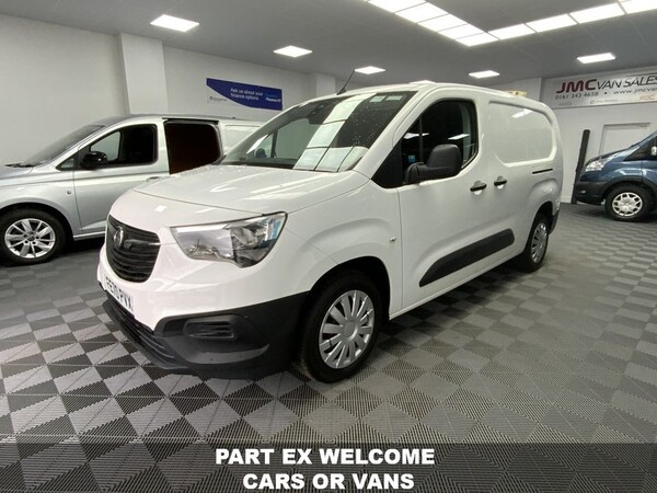 Used Vauxhall Combo 2020 for sale - 75572982: Photo 2