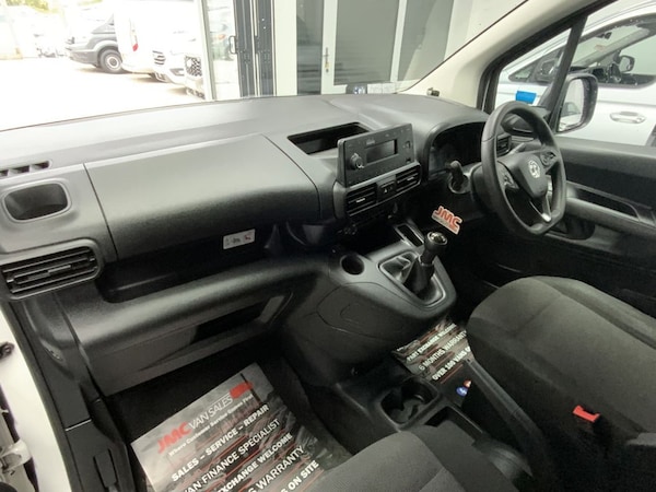 Used Vauxhall Combo 2020 for sale - 75572982: Photo 8