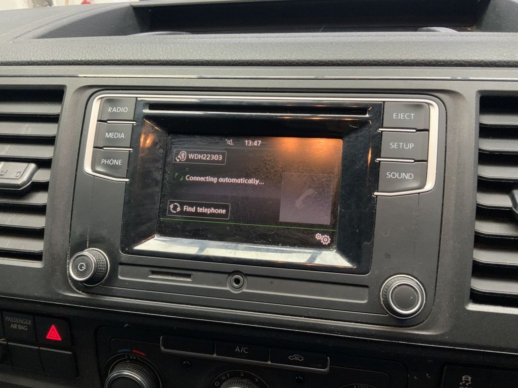 Used Volkswagen Transporter 2019 for sale - 76821117: Photo 13