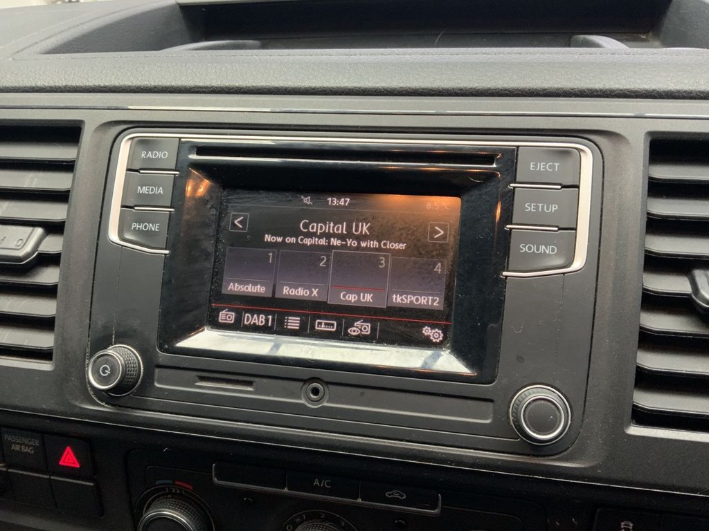 Used Volkswagen Transporter 2019 for sale - 76821117: Photo 14