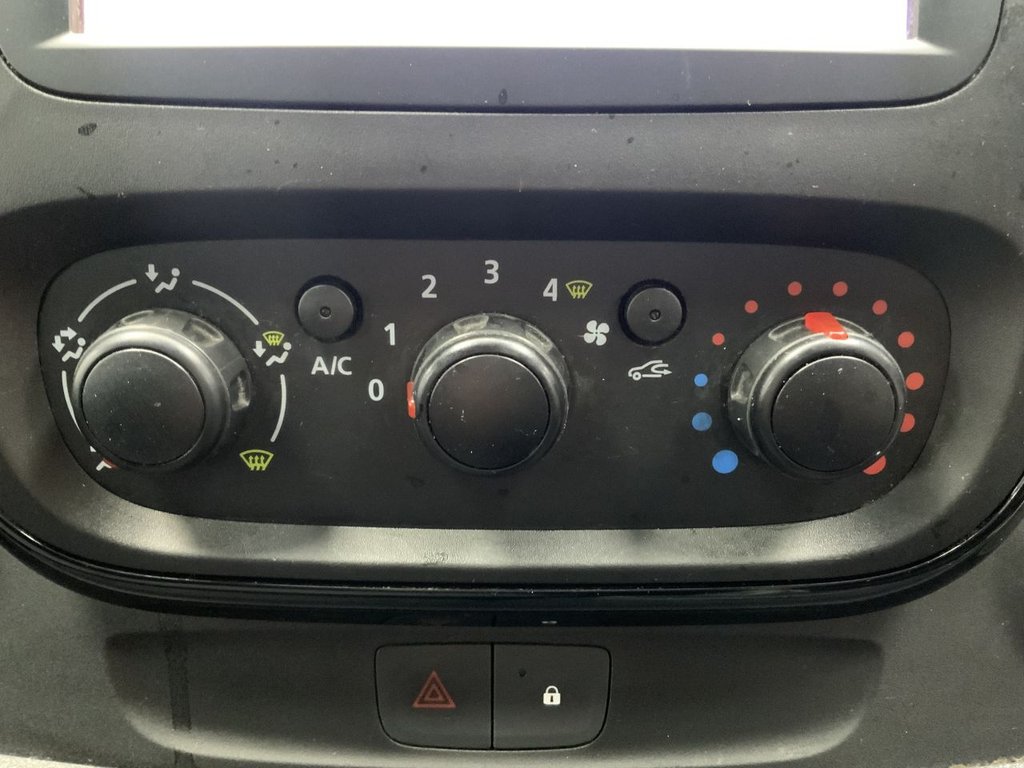 Used Vauxhall Vivaro 2019 for sale - 77328339: Photo 9
