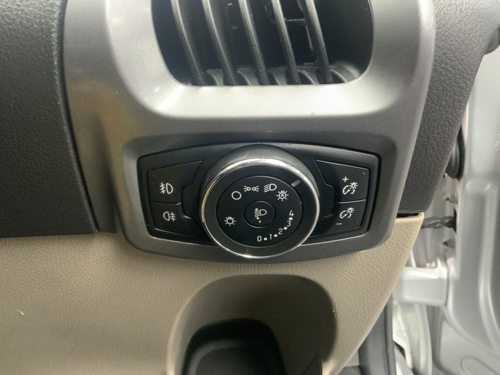 Used Ford Tourneo Custom 2016 for sale - 76333489: Photo 27