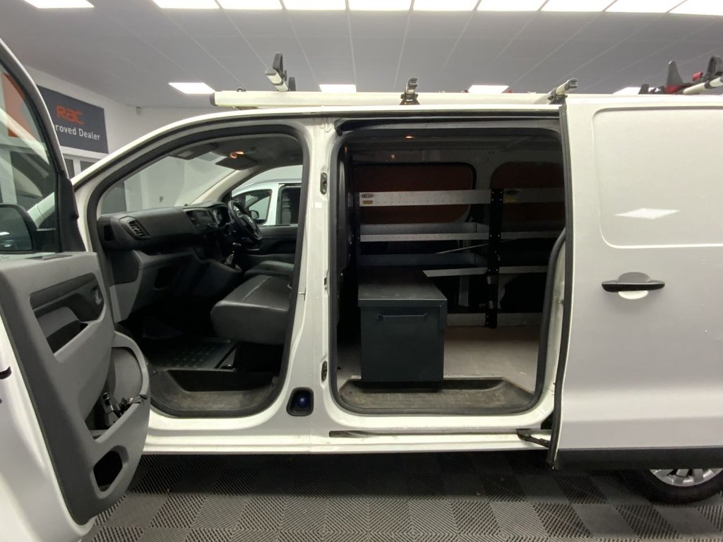 Used Vauxhall Vivaro 2020 for sale - 76797925: Photo 22