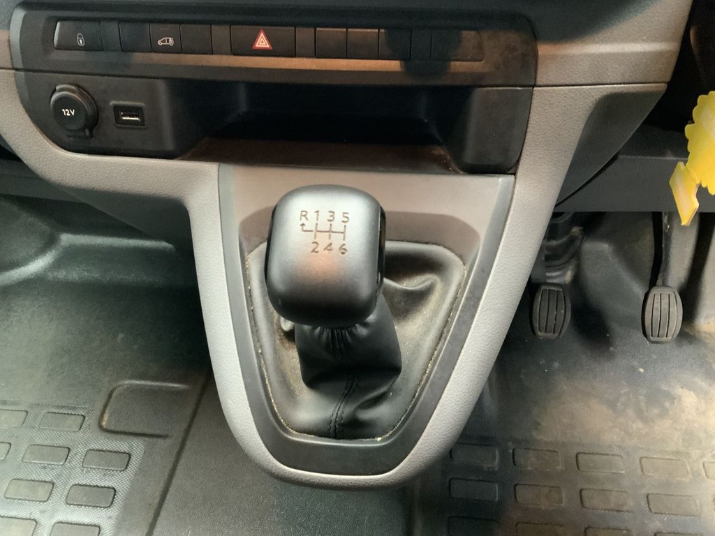 Used Vauxhall Vivaro 2023 for sale - 77026755: Photo 19