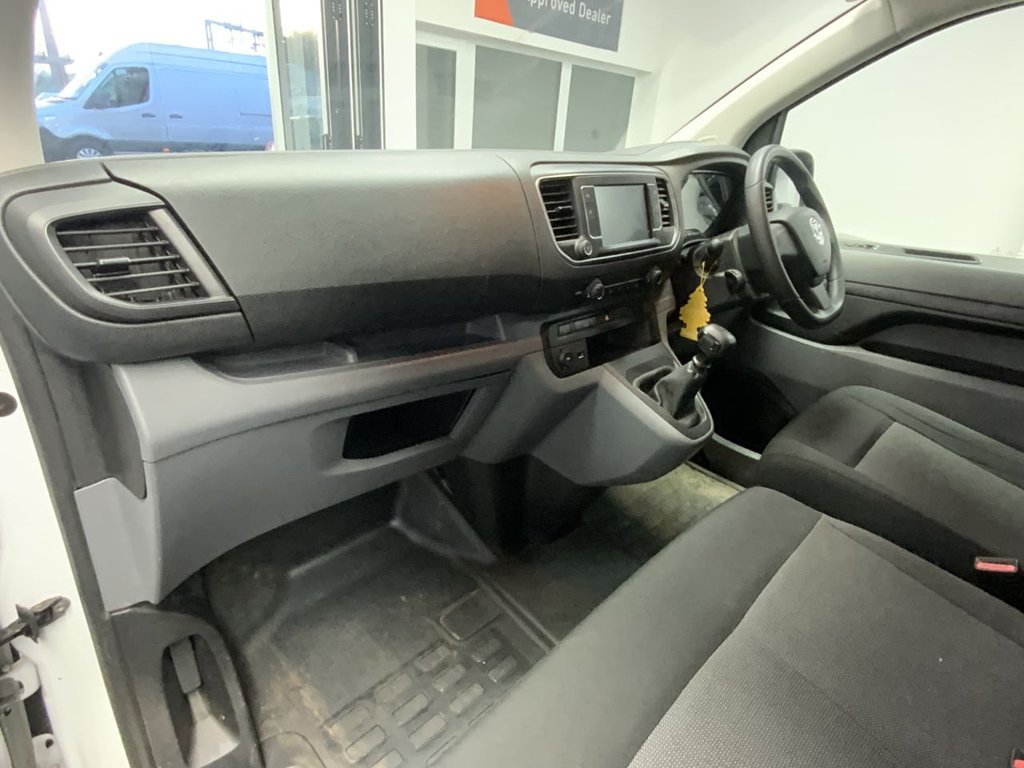 Used Vauxhall Vivaro 2023 for sale - 77026755: Photo 9