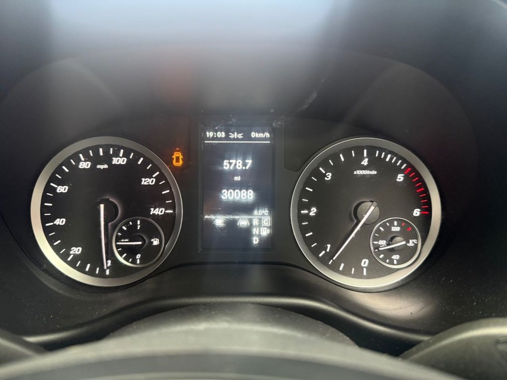 Used Mercedes-Benz Vito 2019 for sale - 77464239: Photo 23