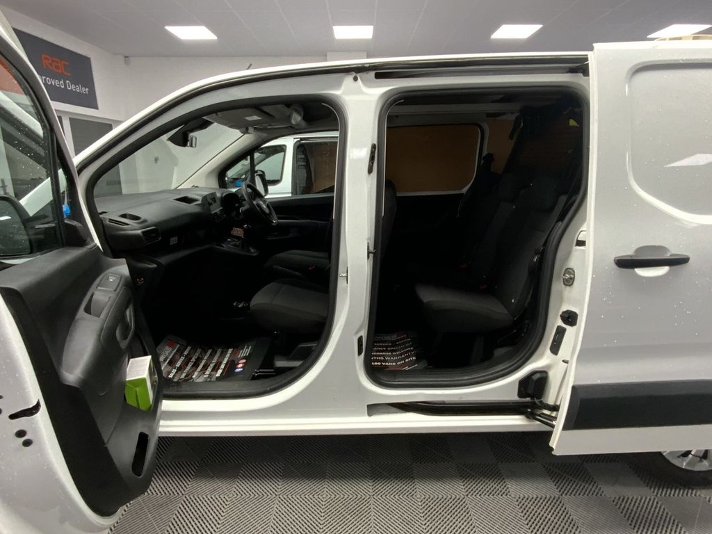Used Vauxhall Combo 2020 for sale - 78153752: Photo 28